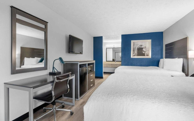 Auburn Lodge Near University