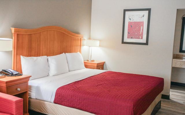 OYO Hotel Greensboro East I 40