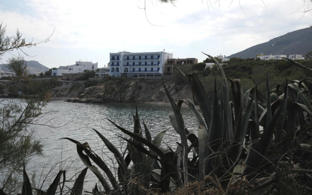 Nikolas Hotel