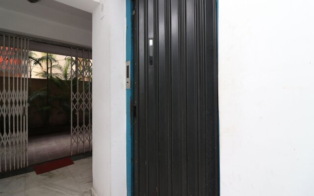 Oyo 36083 The Guest House