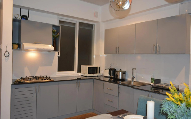 The Edge Luxury Apartment