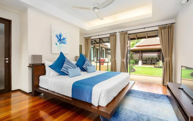 HSH - 3 Bedrooms Front Beach - Bangrak