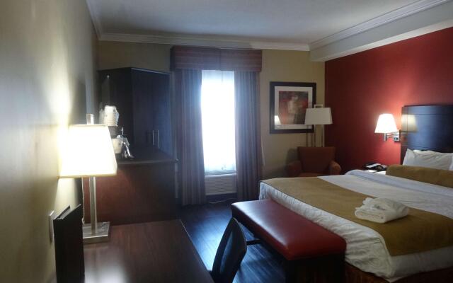 Best Western Plus Bowmanville