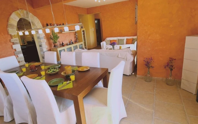 Paphos Elegance Apartment by STAY BnB