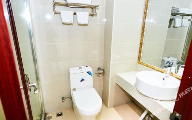 Longdu Hotel (Baixin Plaza Store)