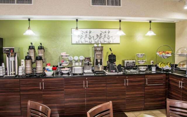 Sleep Inn & Suites Allendale