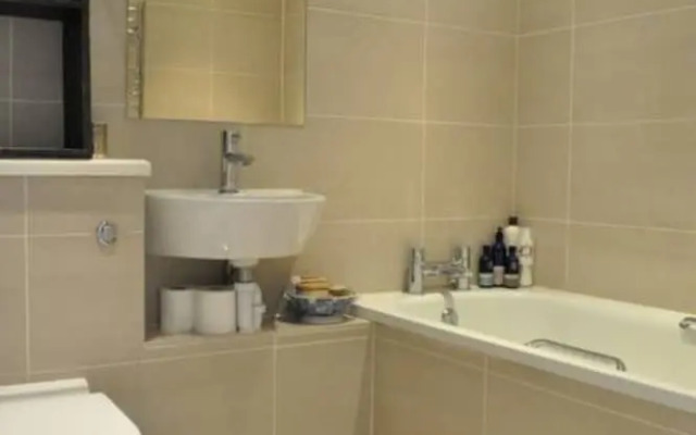 Westbourne Park 1 Bedroom Apartment