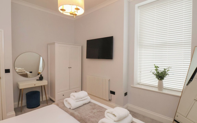 The Salisbury 1 Bed Classic Apartment