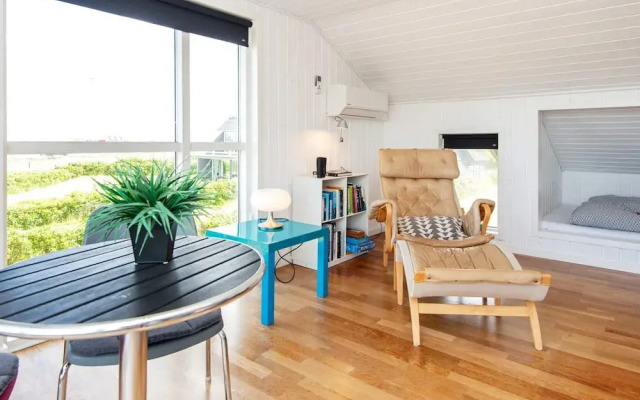 6 Person Holiday Home in Hemmet
