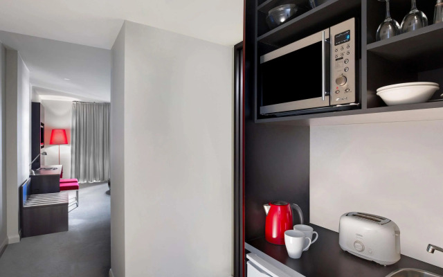 Mantra Hindmarsh Square Adelaide