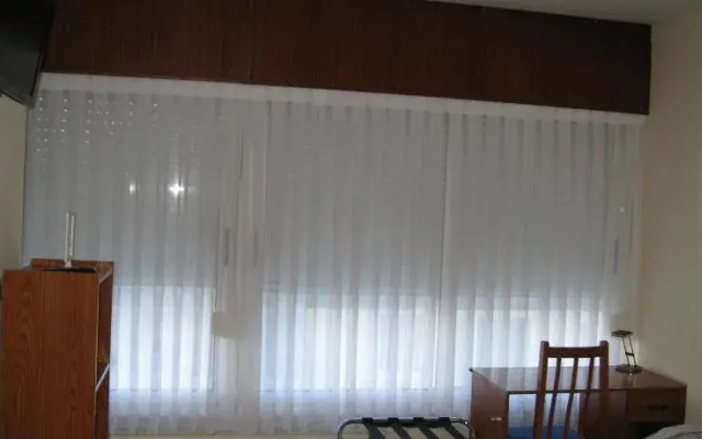 Residencia de estudiantes Roma ***