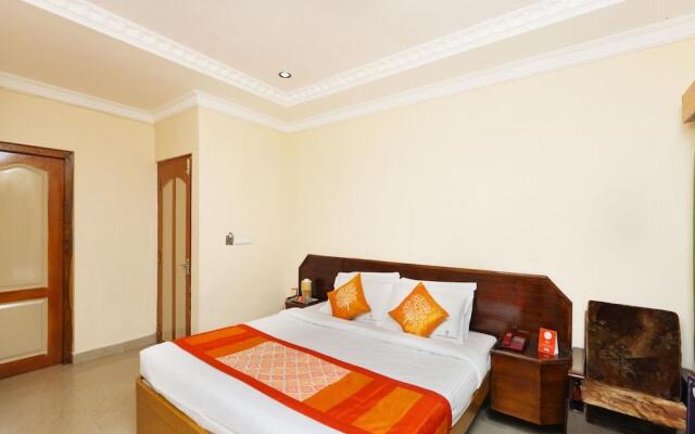 Hotel Gurupriya