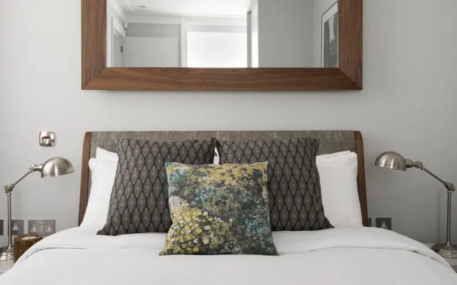 Sleek 2BR in West End by Sonder