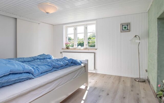 10 Person Holiday Home in Rødvig Stevns