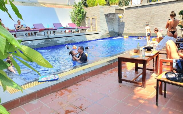 Darling Pub Hostel