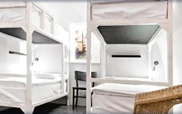 Ramilton Old Town Hostel