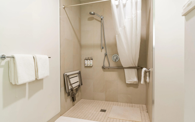 Holiday Inn Express & Suites Edmonton SW - Windermere by IHG