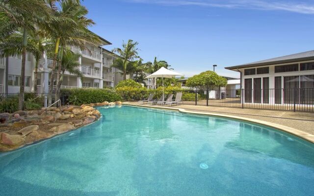 Resort On The Beach 4118/19