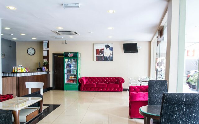 OYO 91105 D Nice Inn Hotel