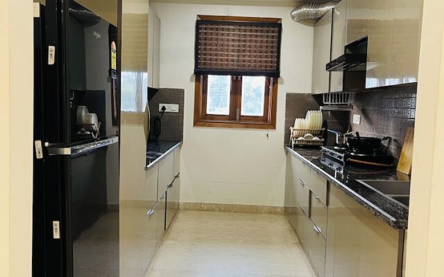 BedChambers Serviced Apartment Sector 52