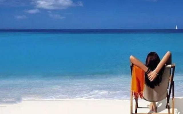 First sea view holiday apartment