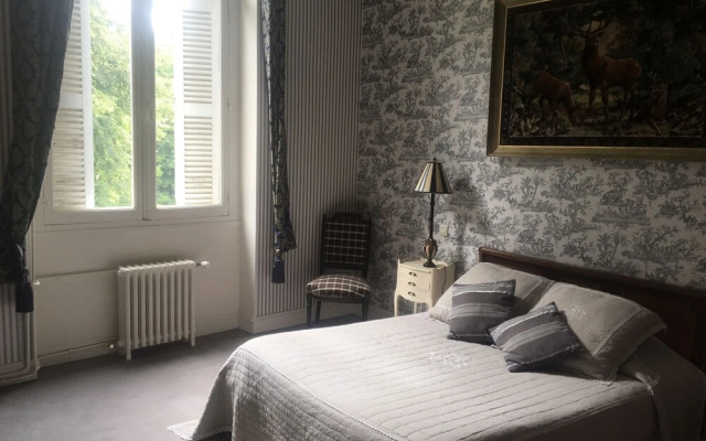 Le Château de Saint Bohaire