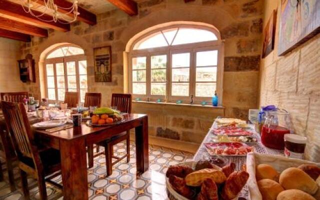 Pearl of Gozo Adults Only Mini-Hotel