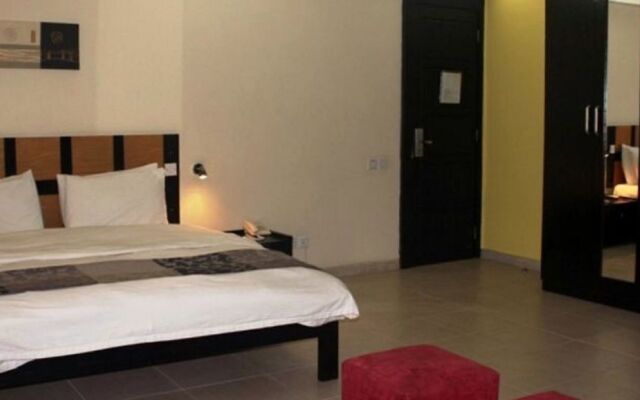 Nine Plus Boutique Hotel