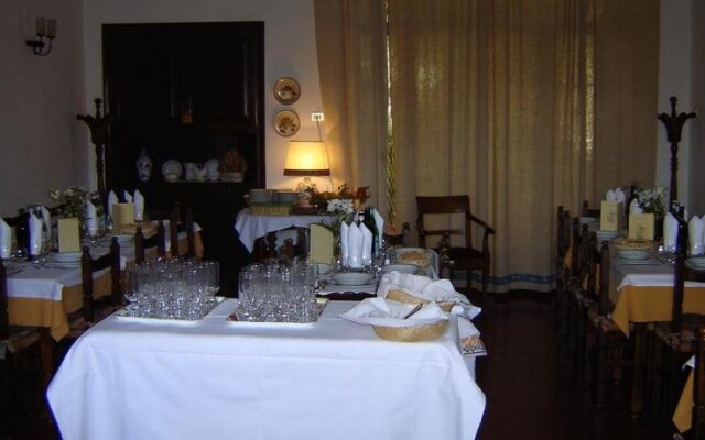 Antica Locanda La Pietra Di Paderno Giancarlo