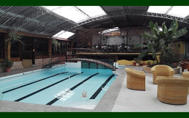 Hotel Bambú