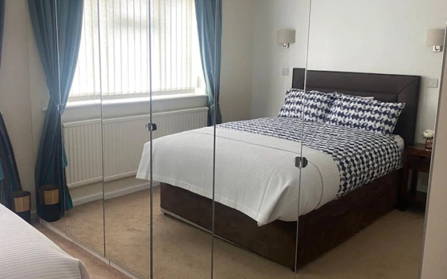 Glendale close - Huku Kwetu - 4 Bedroom