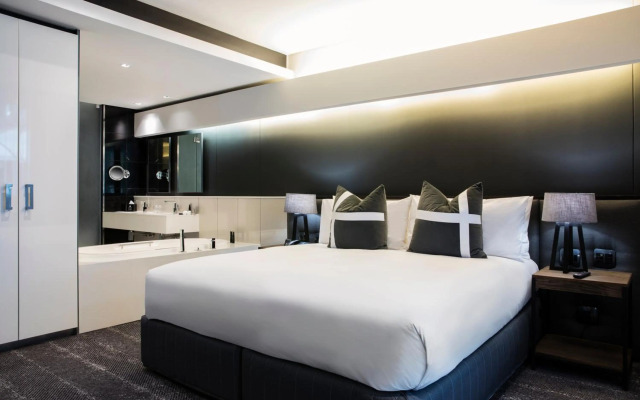 The Capital 15 on Orange Hotel & Spa