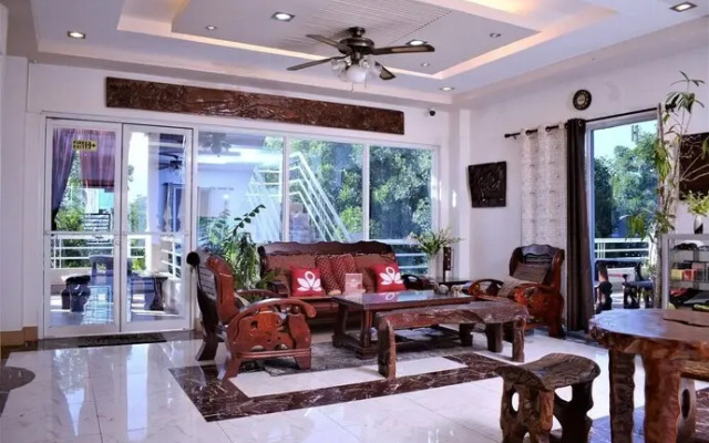 ZEN Rooms Puerto Princesa Bay