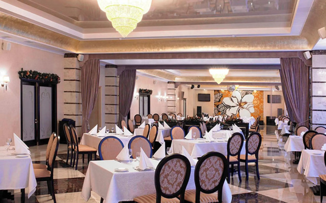 Hotel Ukraine