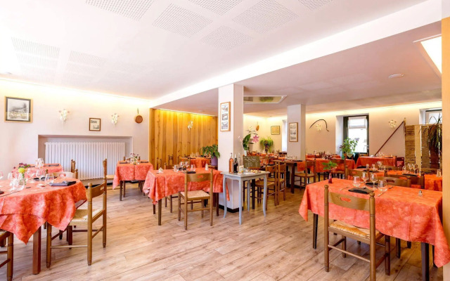 Hôtel Restaurant Le Barriol