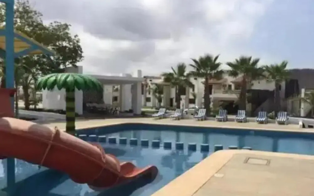 Condo Pacifico S