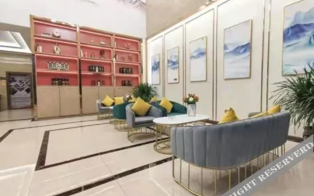 Sanjiang Ruisi Hotel (Yibin East Railway Station Intelligent Terminal Industrial Park)