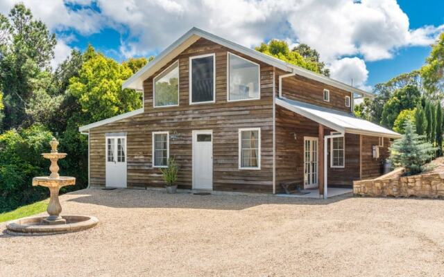 Your Luxury Escape-Ocean View Barn House
