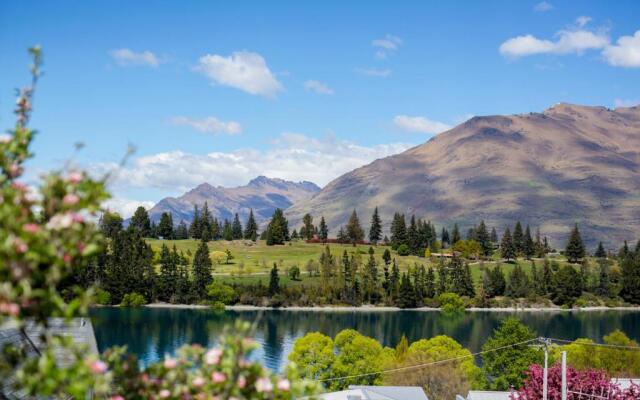 Stay of Queenstown