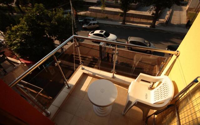 Vadim Apartments in Panorama Beach Vigo Nessebar