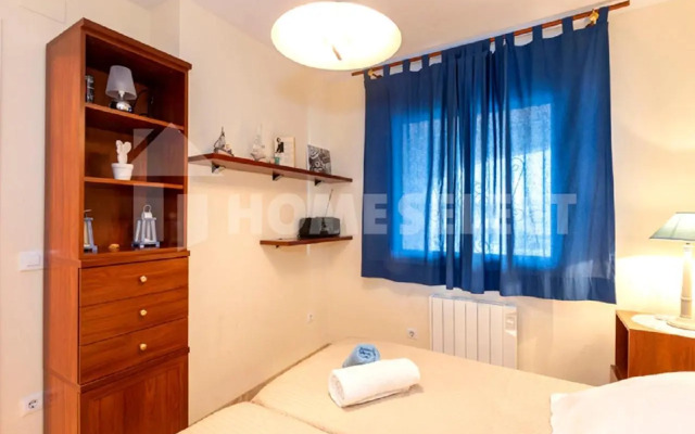 1011 Piso Lago San Maurici con piscina y jardín