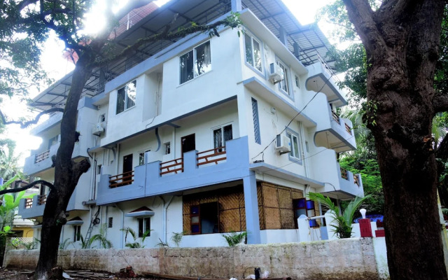 Laxmi Empire Guest House