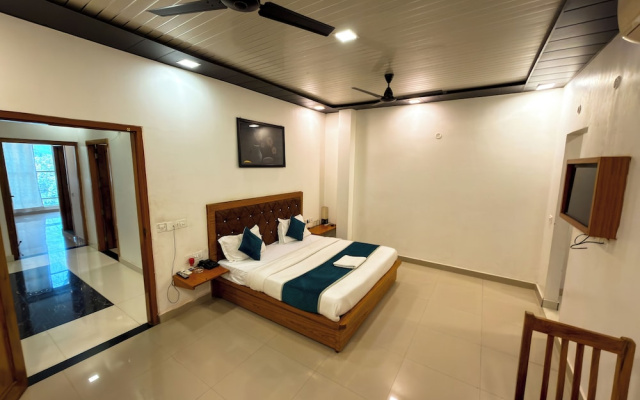AARYA HOTEL & SPA Jim Corbett