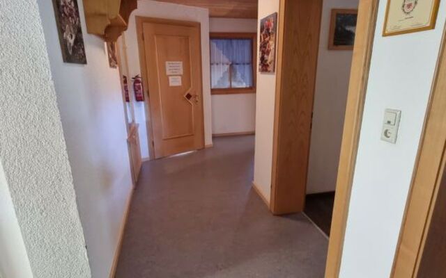 Apart Ladner (KPL510)