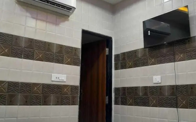 OnlyStay Shiva Dham