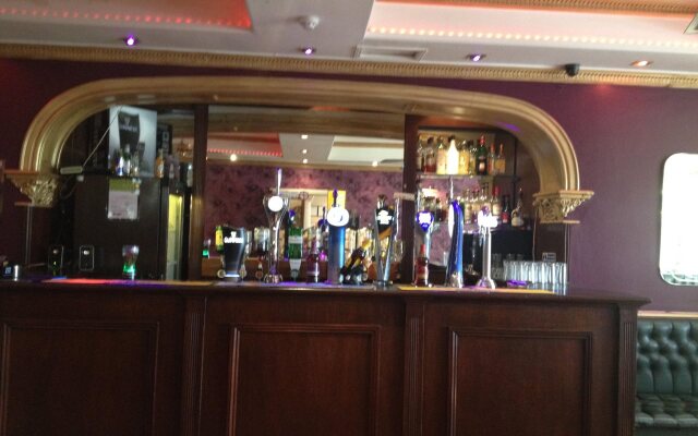 Skyways Hotel