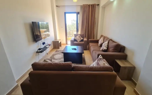 Sunny Sea Side View Apartment