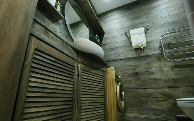 Moskovskij 18/2 Odnokomnatnye apartamenty-studija rjadom s Kadetskim uchilischem