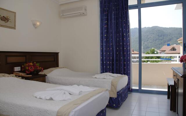 Navy Hotel