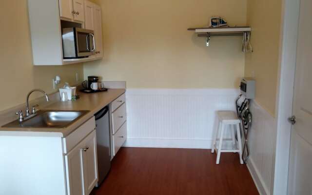 Topsail Shores Inn